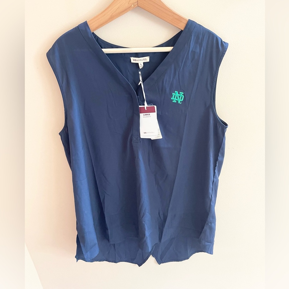 UG Apparel Ladies NWT Notre Dame Navy Blue Sleeveless Top Size Large